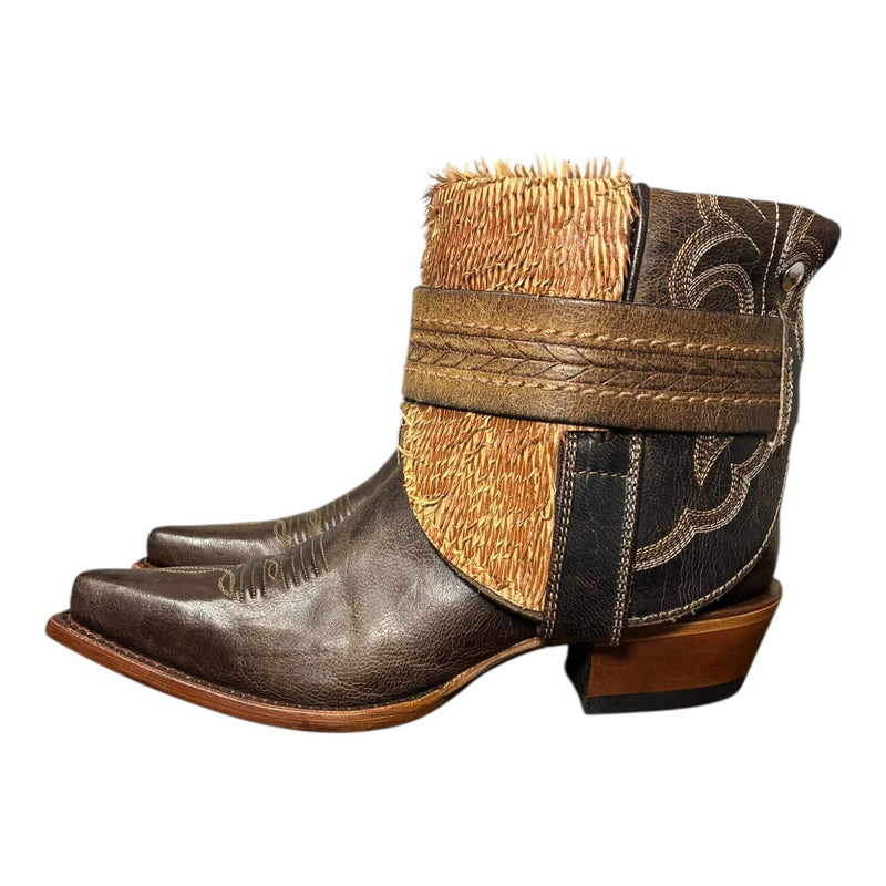 6 Brown & Textured Leather Canty Boots®