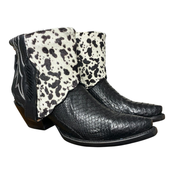 7.5 Exotic Black & Spotted Hair-on Hide Canty Boots®