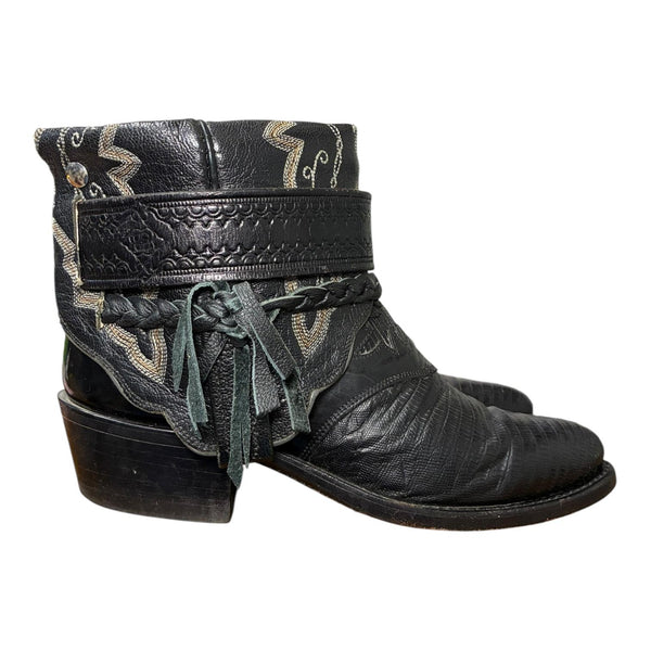 6 Exotic Black Canty Boots®