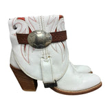 7 Vintage White & Inlay Stacked Heel Canty Boots®