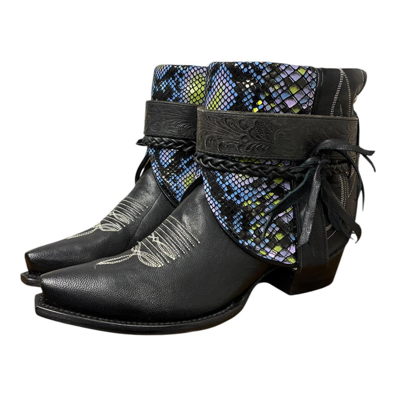 8 Black & Printed Exotic Leather Canty Boots® with Concho