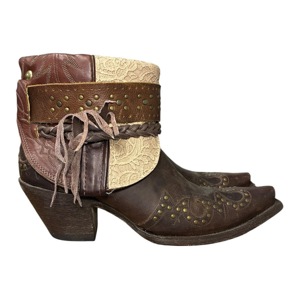 9 Brown & Cream Lace Leather Canty Boots®