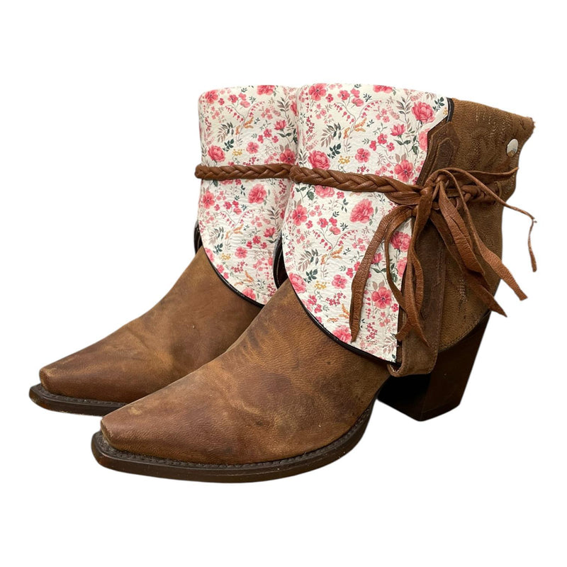 6 Brown & Pink Floral Print Canty Boots®