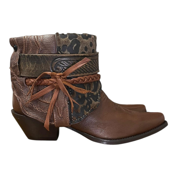 8 Brown & Hair-on Hide Canty Boots®