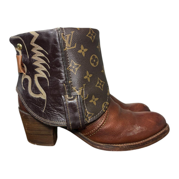 9.5 Two Toned & Designer Canty Boots®