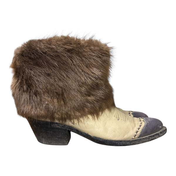 9 Cream & Beaver Fur Canty Boots®