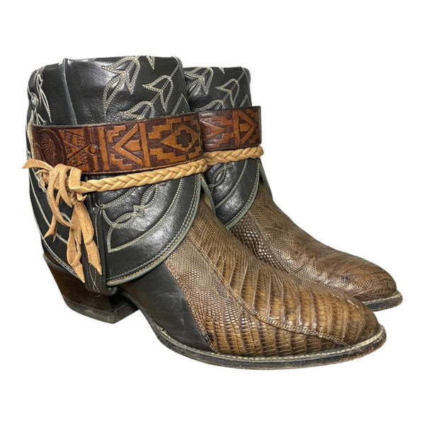 8.5 Two Toned Exotic Canty Boots®