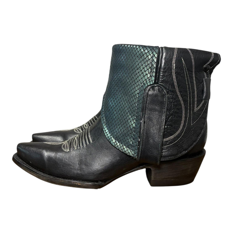 7.5 Black & Metallic Scales Canty Boots®