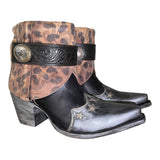 6.5 Black Stars & Leopard Canty Boots®