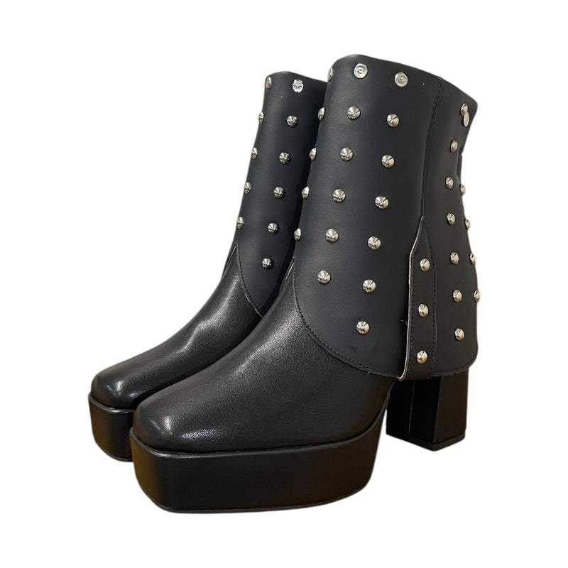 9.5 Black & Studded Platform Canty Boots®