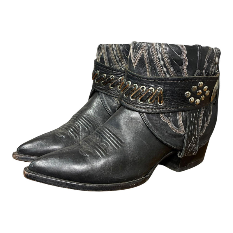 7 Black & Studded Canty Boots®