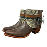 11 Embroidered Brown & Camo Denim Canty Boots®