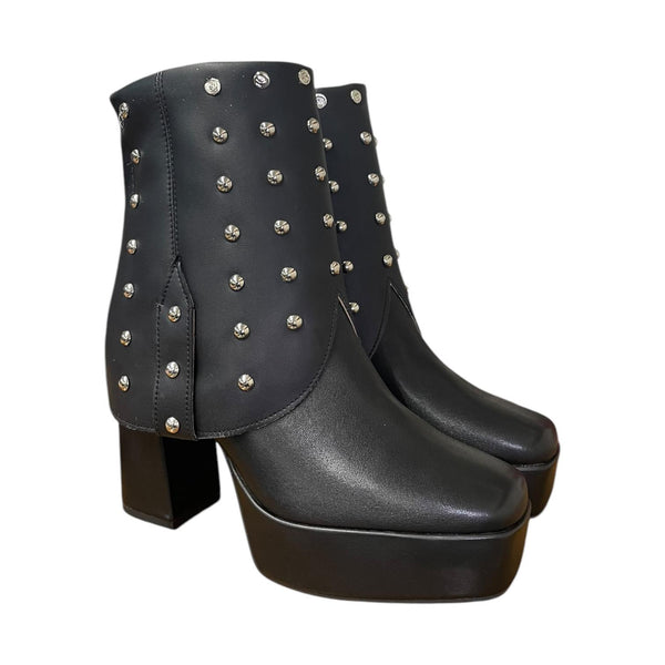 9.5 Black & Studded Platform Canty Boots®