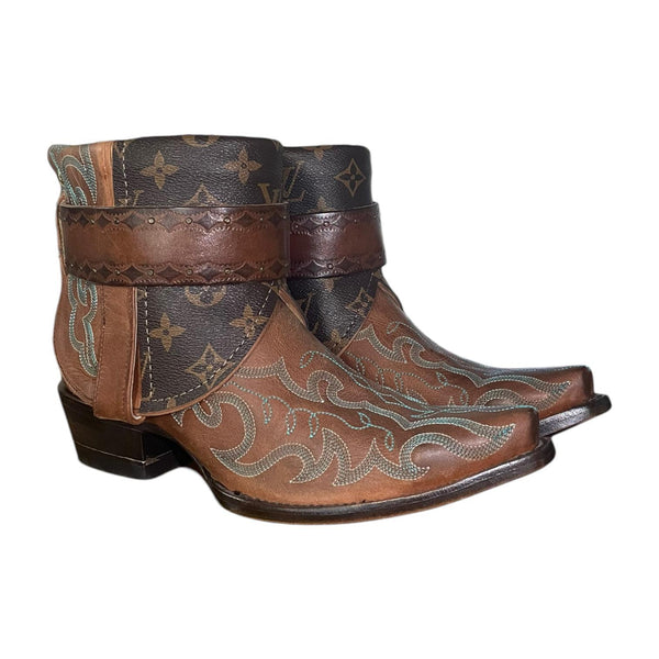 9 Brown Embroidered & Designer Canty Boots®