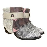9.5 Embossed Exotic & Pink Camo Canty Boots®