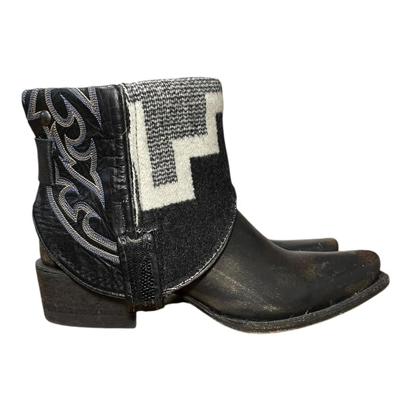 7 Black & Wool Canty Boots®