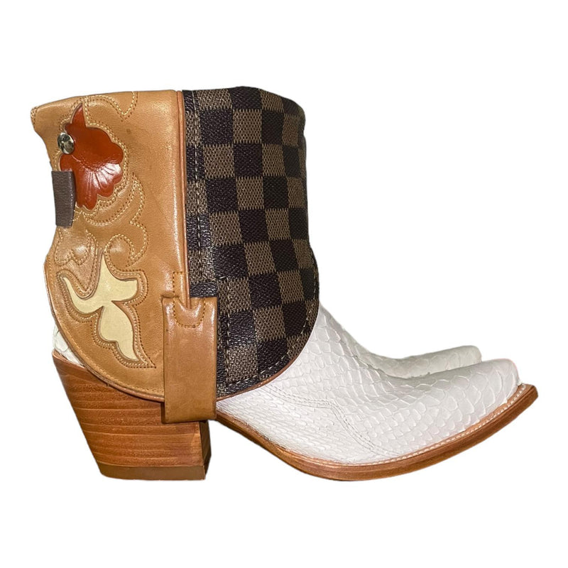 7 Two Toned Exotic & Designer Canty Boots®