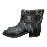 6 Exotic Black Canty Boots®