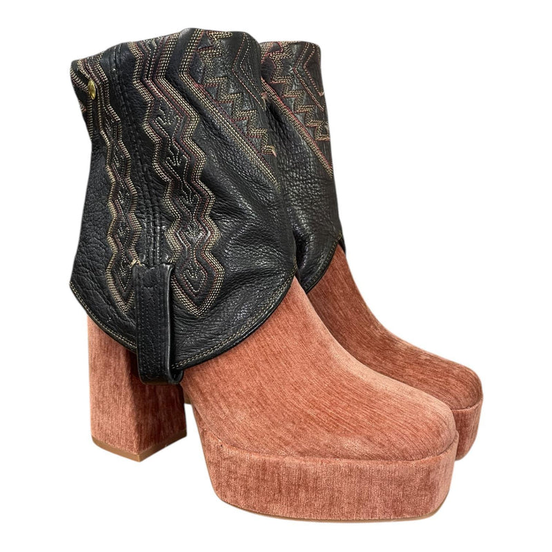 6.5 Black & Blush Rough Out Platform Canty Boots®