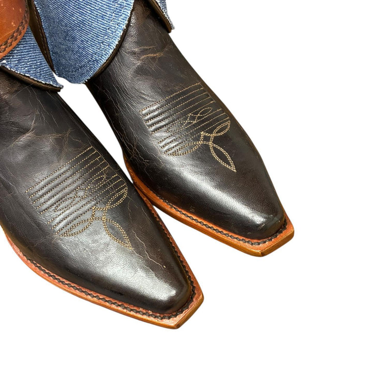 8.5 Embroidered Brown & Denim Canty Boots®