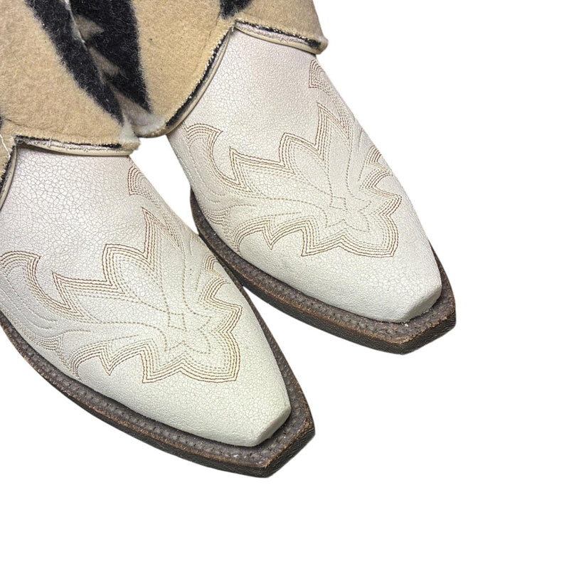 7.5 Embroidered White & Wool Canty Boots®
