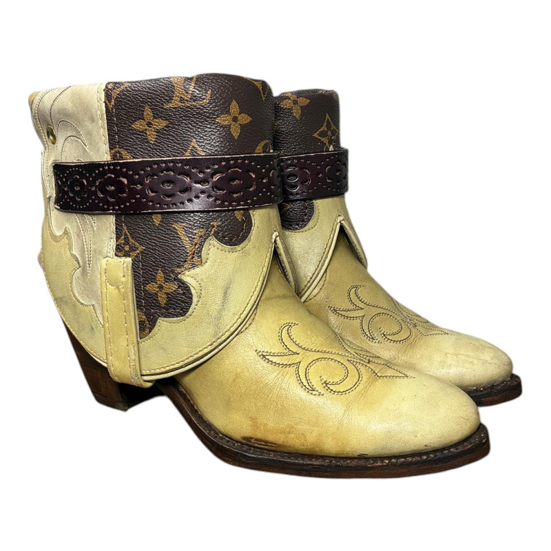 7 Cream & Designer Stacked Heel Canty Boots®