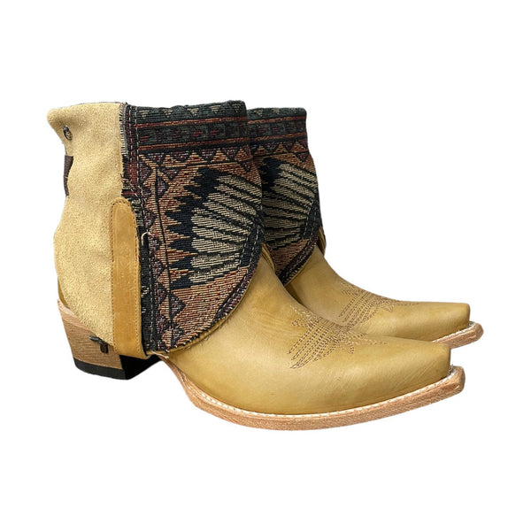 10 Tan & Tapestry Canty Boots®