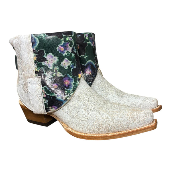 8 Embroidered White & Floral Leather Canty Boots®