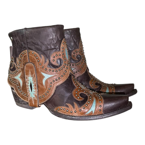 8 Tricolor Tooled & Studded Canty Boots®