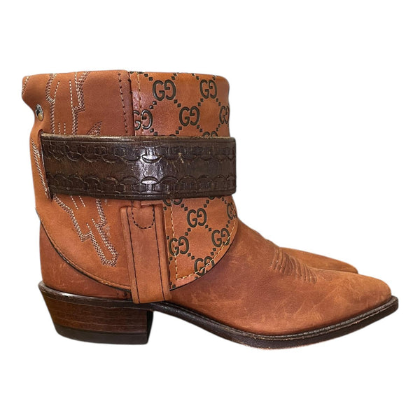 6.5 Brown & Designer Canty Boots®