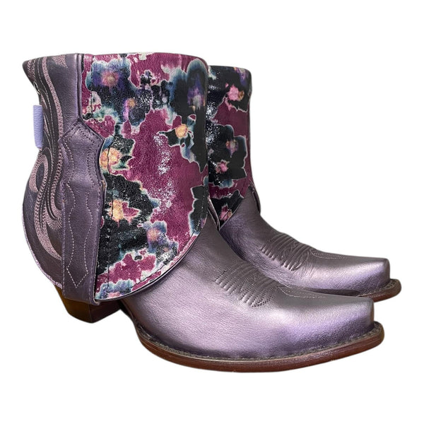8 Metallic Purple & Floral Print Canty Boots®