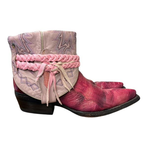 7 Exotic Pink Canty Boots®