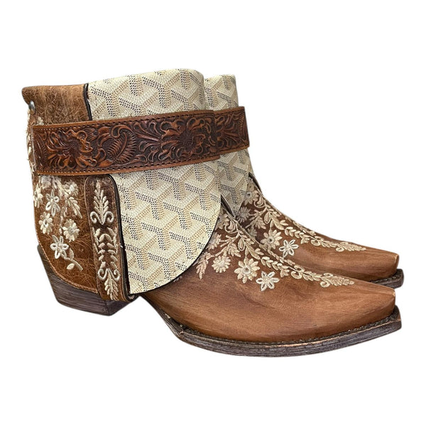 9.5 Embroidered Floral & Designer Canty Boots®