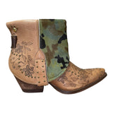 8.5 Embroidered Tan & Camo Hair-on Hide Canty Boots®