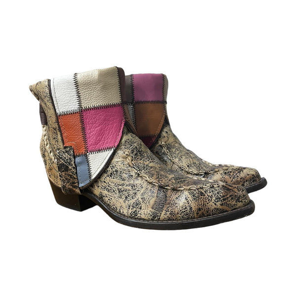 10 Marbled & Patchwork Canty Boots®