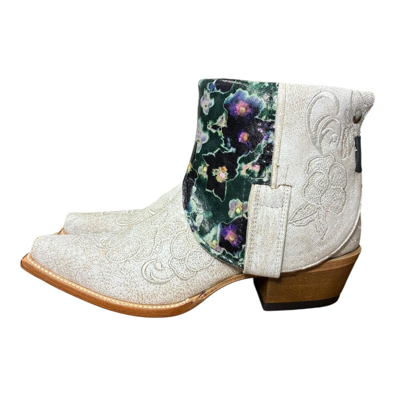 8 Embroidered White & Floral Leather Canty Boots®