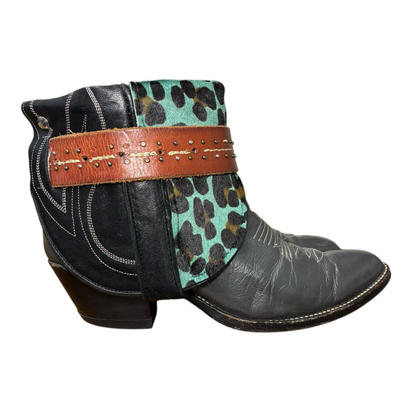 8.5 Gray & Turquoise Leopard Hair-on Hide Canty Boots®