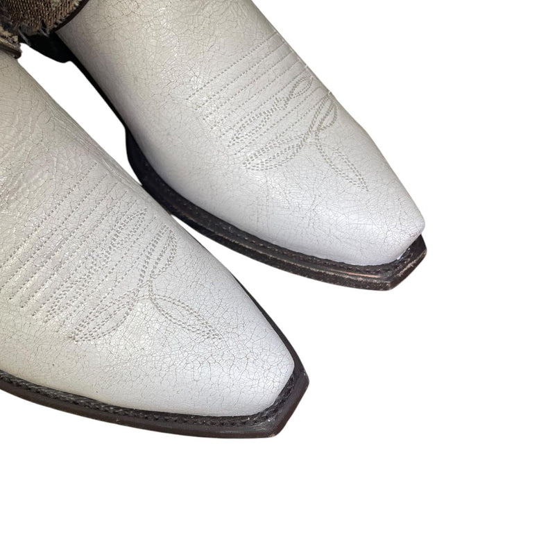 10 White Crackle & Tapestry Canty Boots®