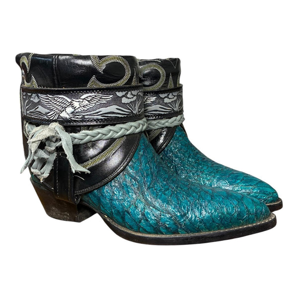 8 Two Toned Exotic Canty Boots®