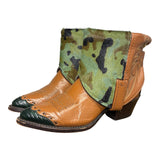 6.5 Tan & Camo Hair-on Hide Canty Boots®
