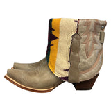 9 Gray Brown & Wool Canty Boots®