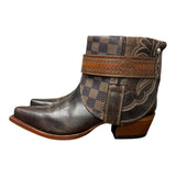 8.5 Brown Embroidered & Designer Canty Boots®