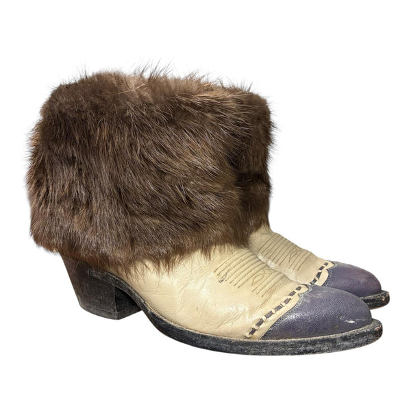 9 Cream & Beaver Fur Canty Boots®