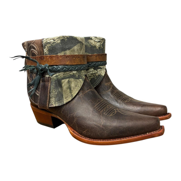 11 Embroidered Brown & Camo Denim Canty Boots®