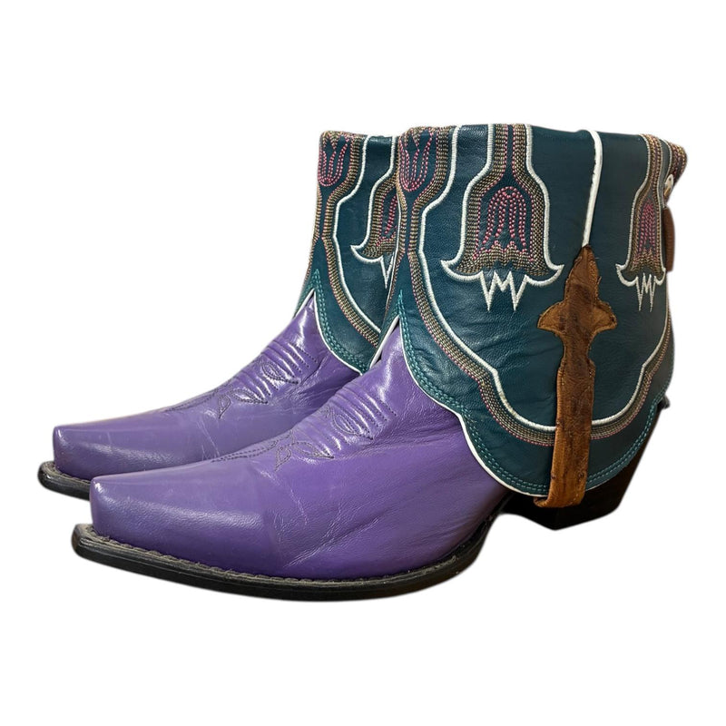 8 Two Toned Embroidered Canty Boots®