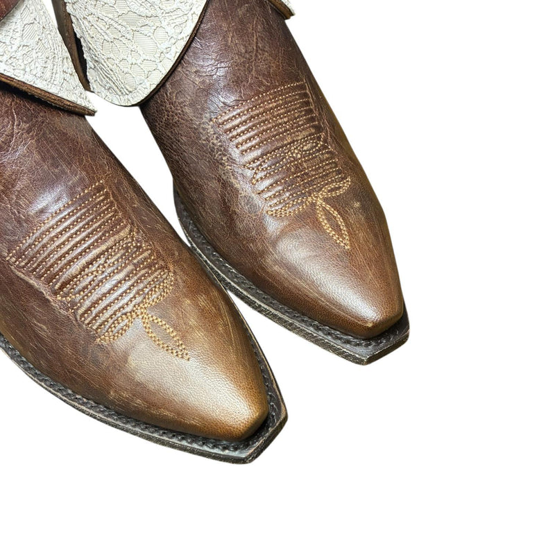 9 Brown & Lace Printed Leather Canty Boots®