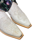 8 Embroidered White & Floral Leather Canty Boots®