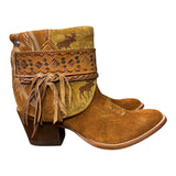 8 Cognac Rough Out & Moose Print Canty Boots®