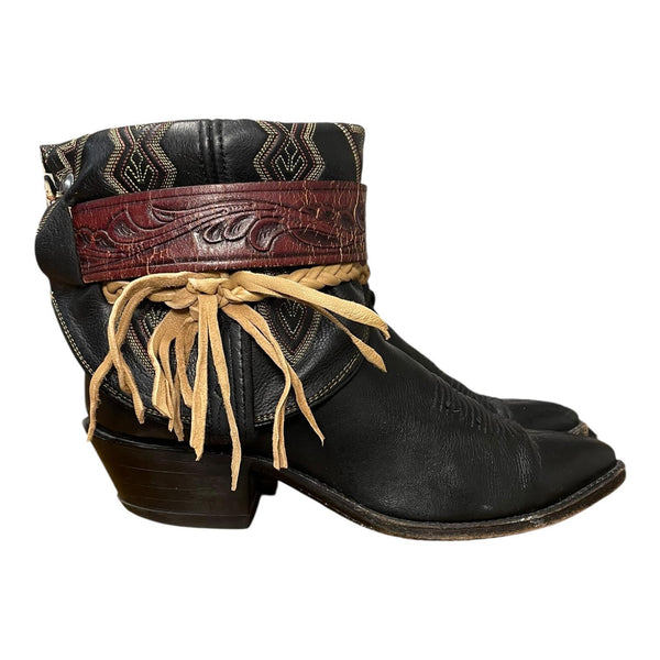 8 Embroidered Black Canty Boots®