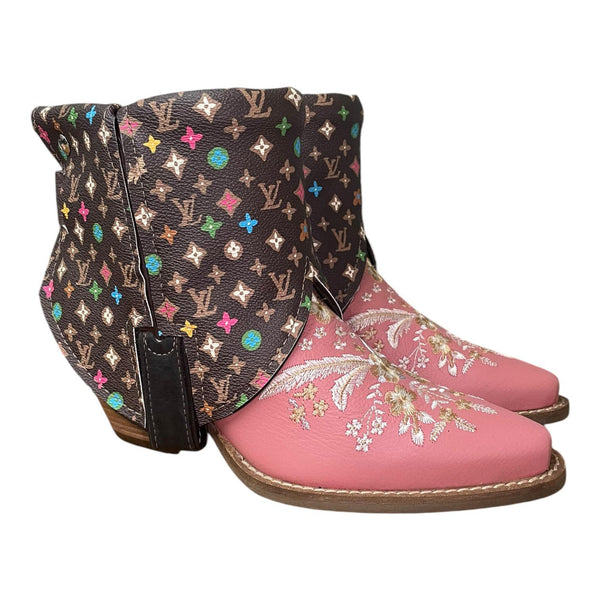 7 Embroidered Pink Floral & Full Designer Canty Boots®